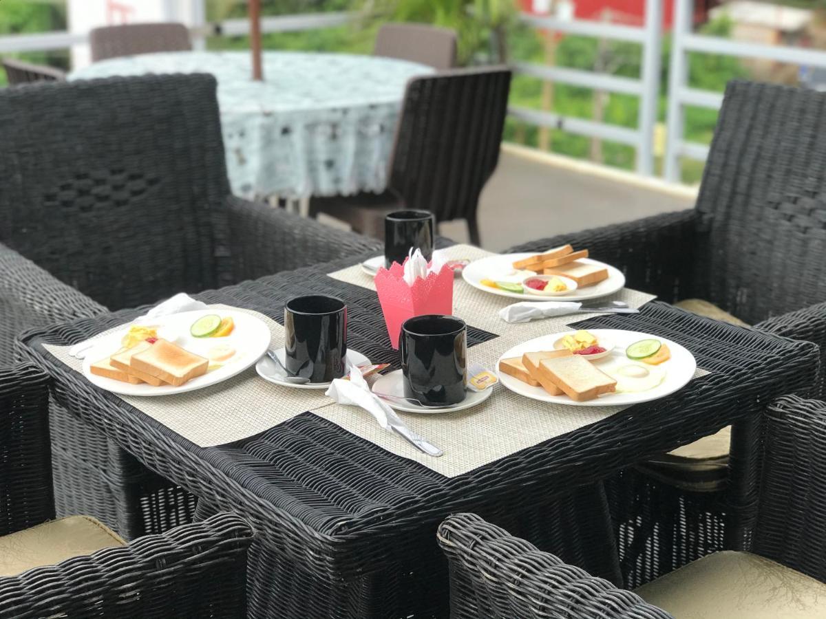 El Terraza 2*