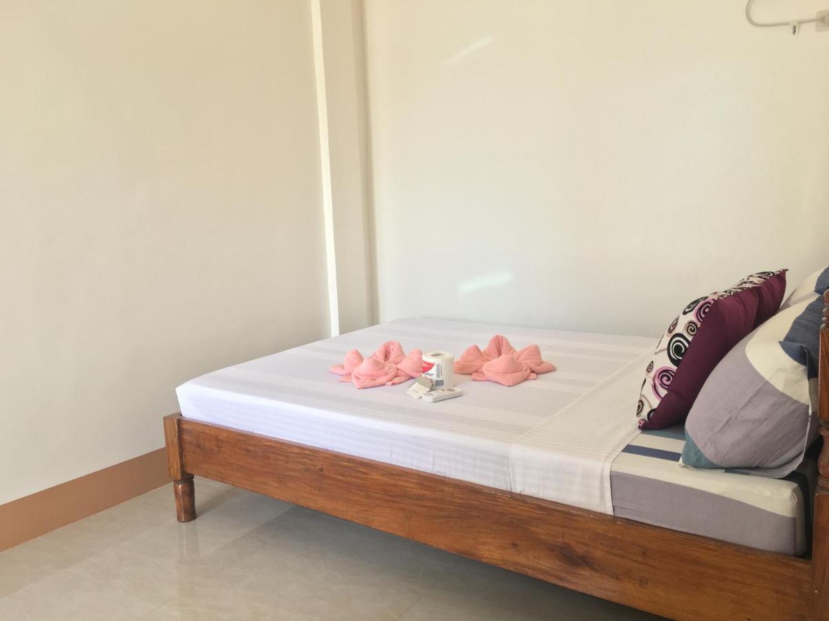 Krizma Inn El Nido