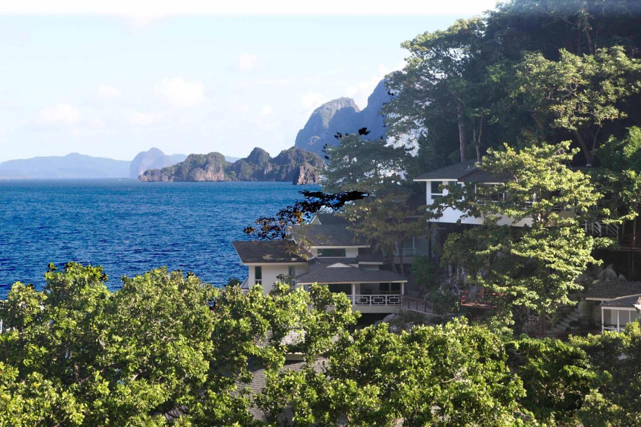 Resort Matinloc Island
