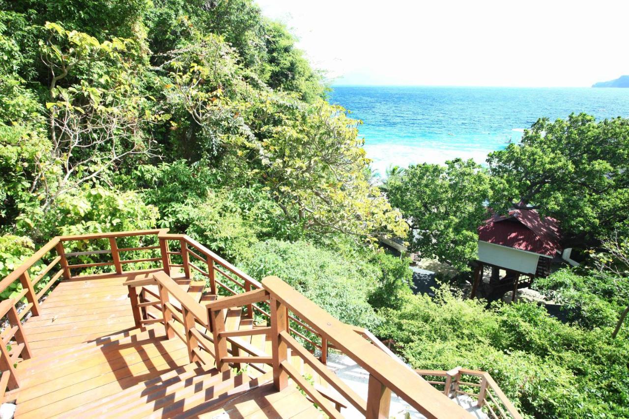 Matinloc Island