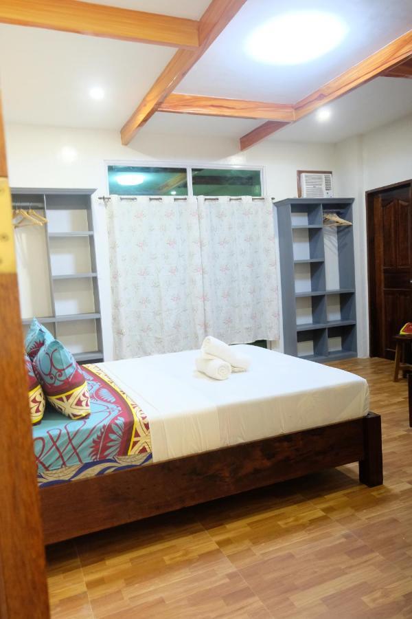 Lodge Mananquil Travel