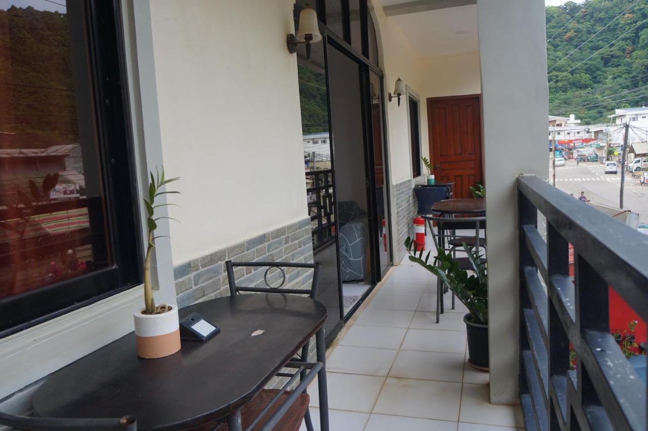 Inn Sheryl 3*