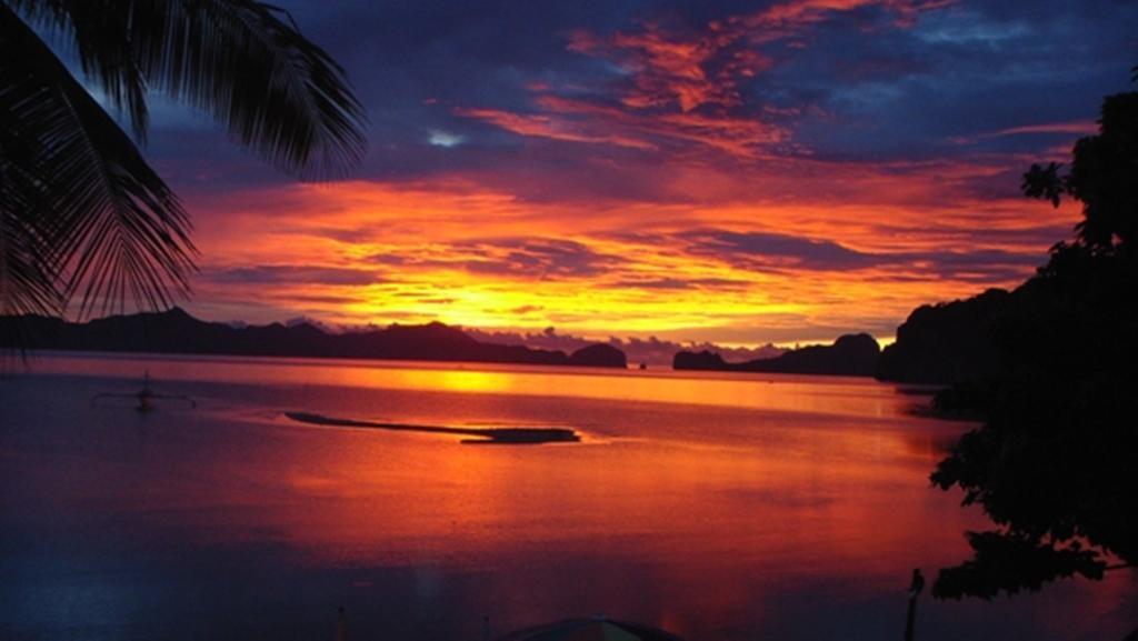 Four Seasons Seaview Resort El Nido