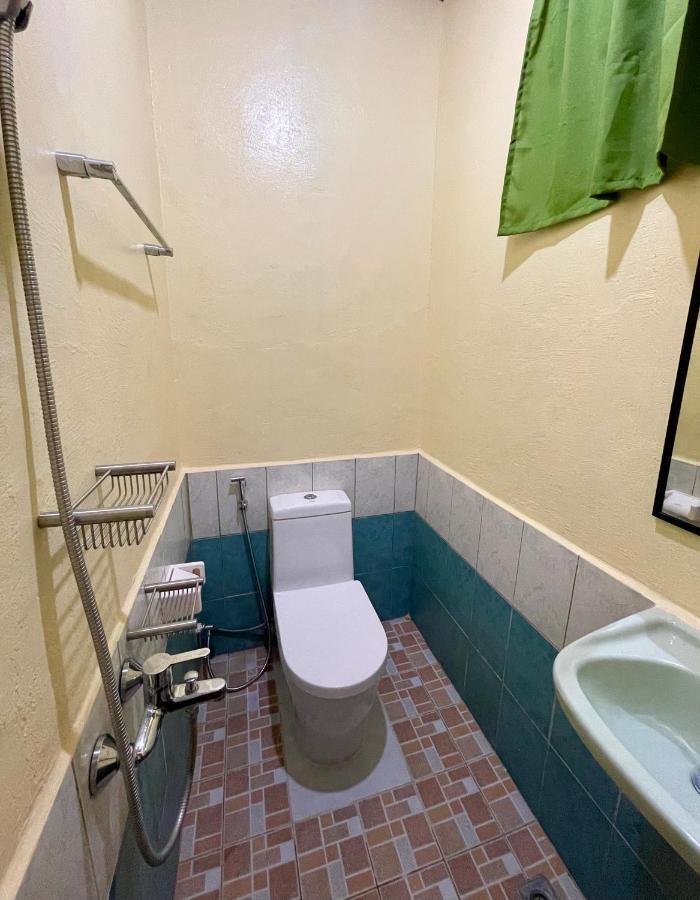 Chislyk Inn El Nido