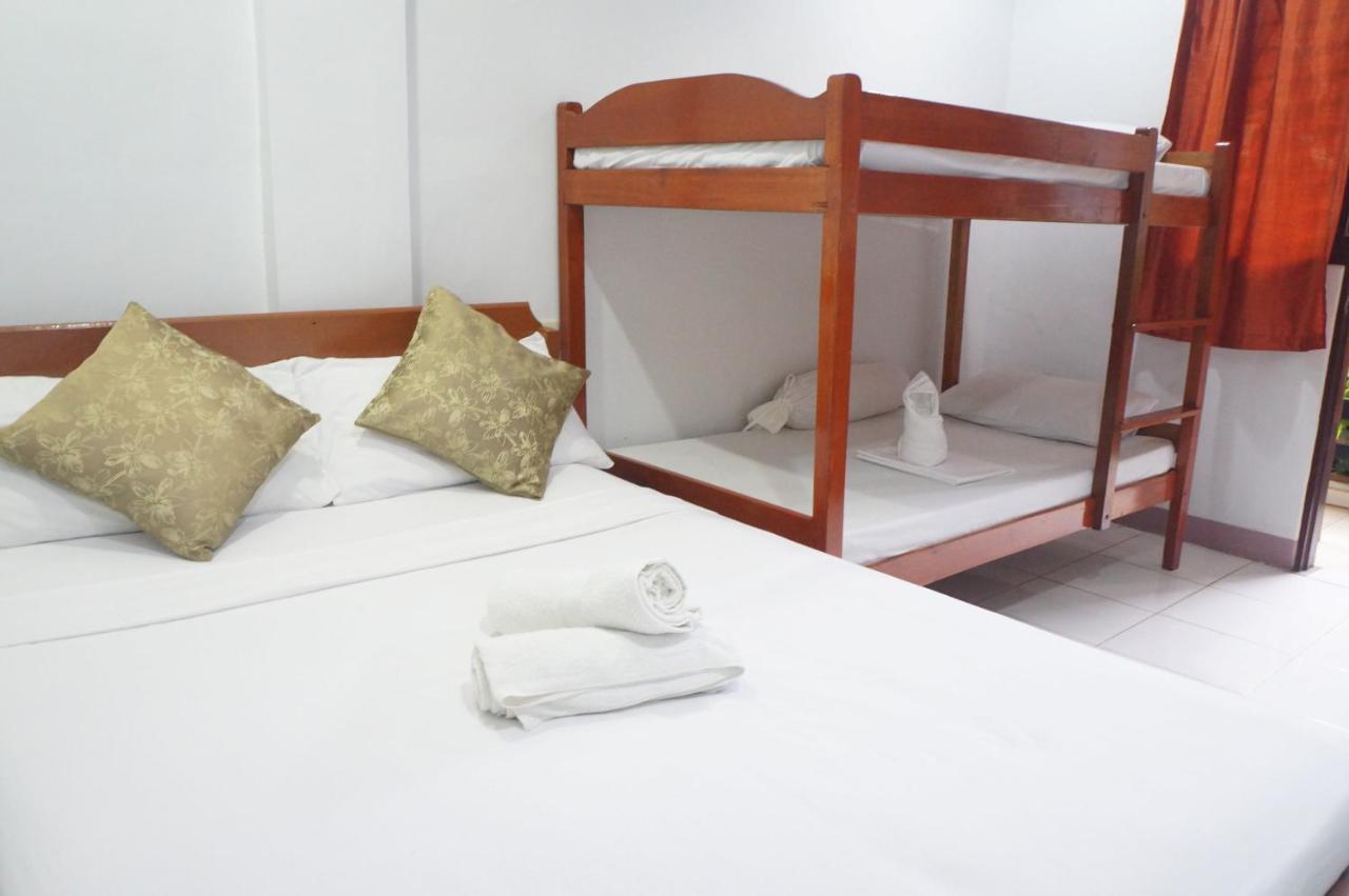 Sheryl Inn El Nido