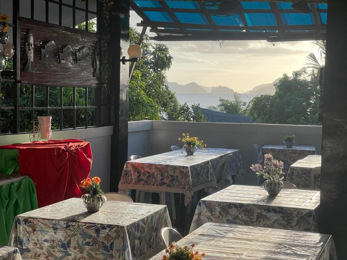 St. John Island View Pensionne