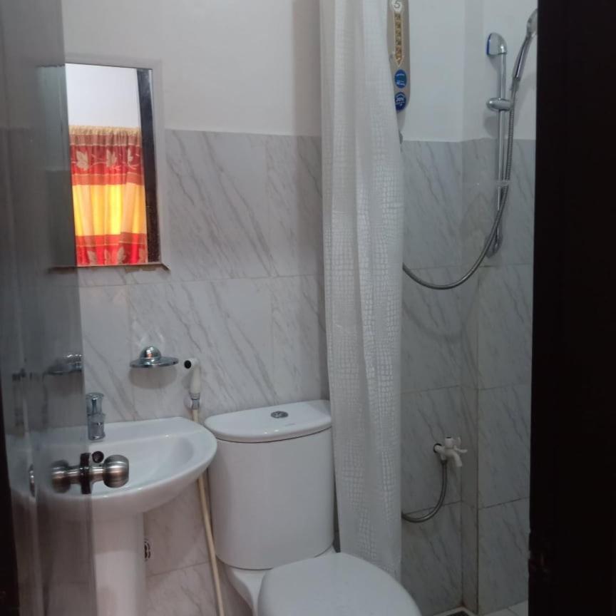 Chelle's Apartelle-inn *