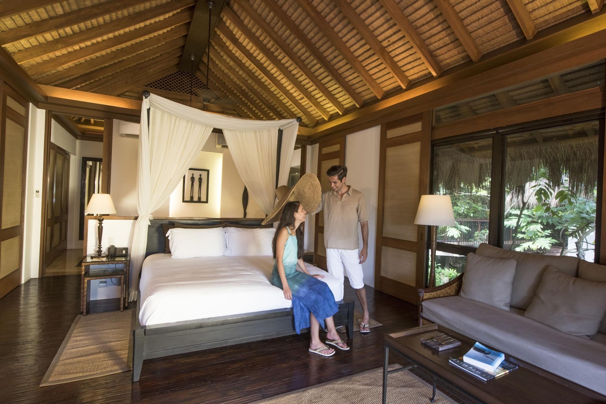 Resort Pangulasian Island