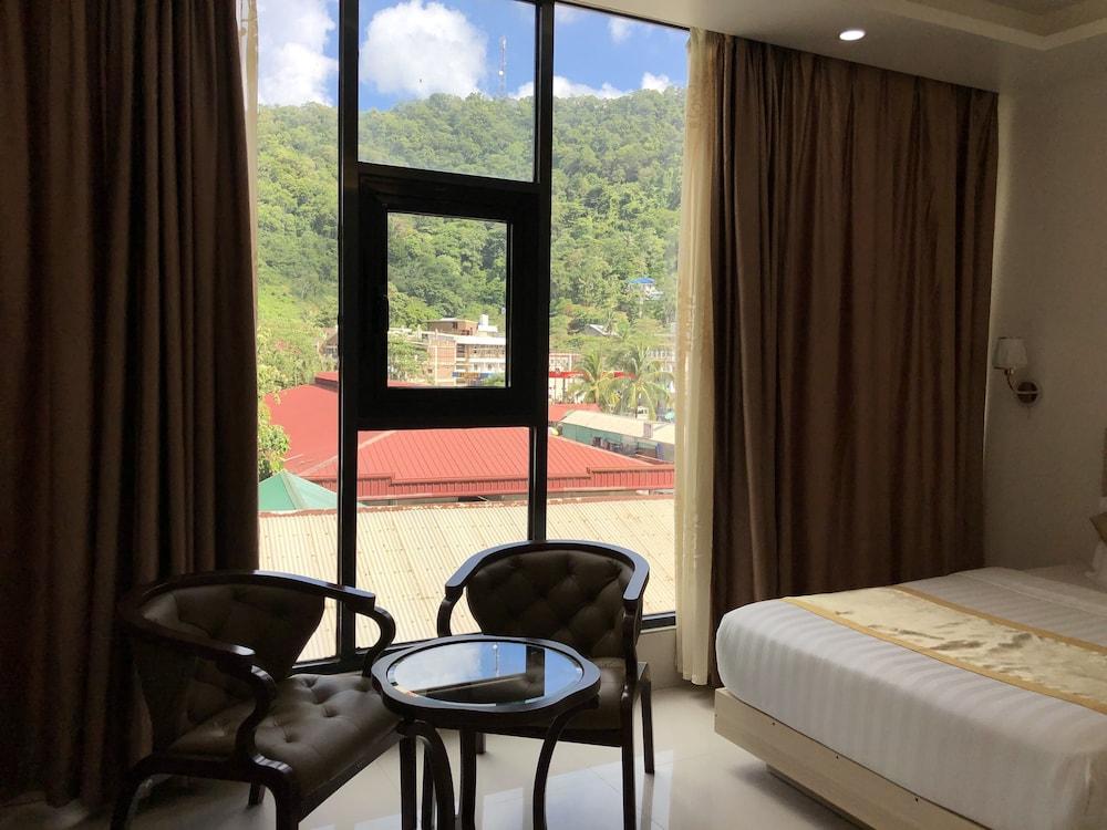 One Hotel 3*