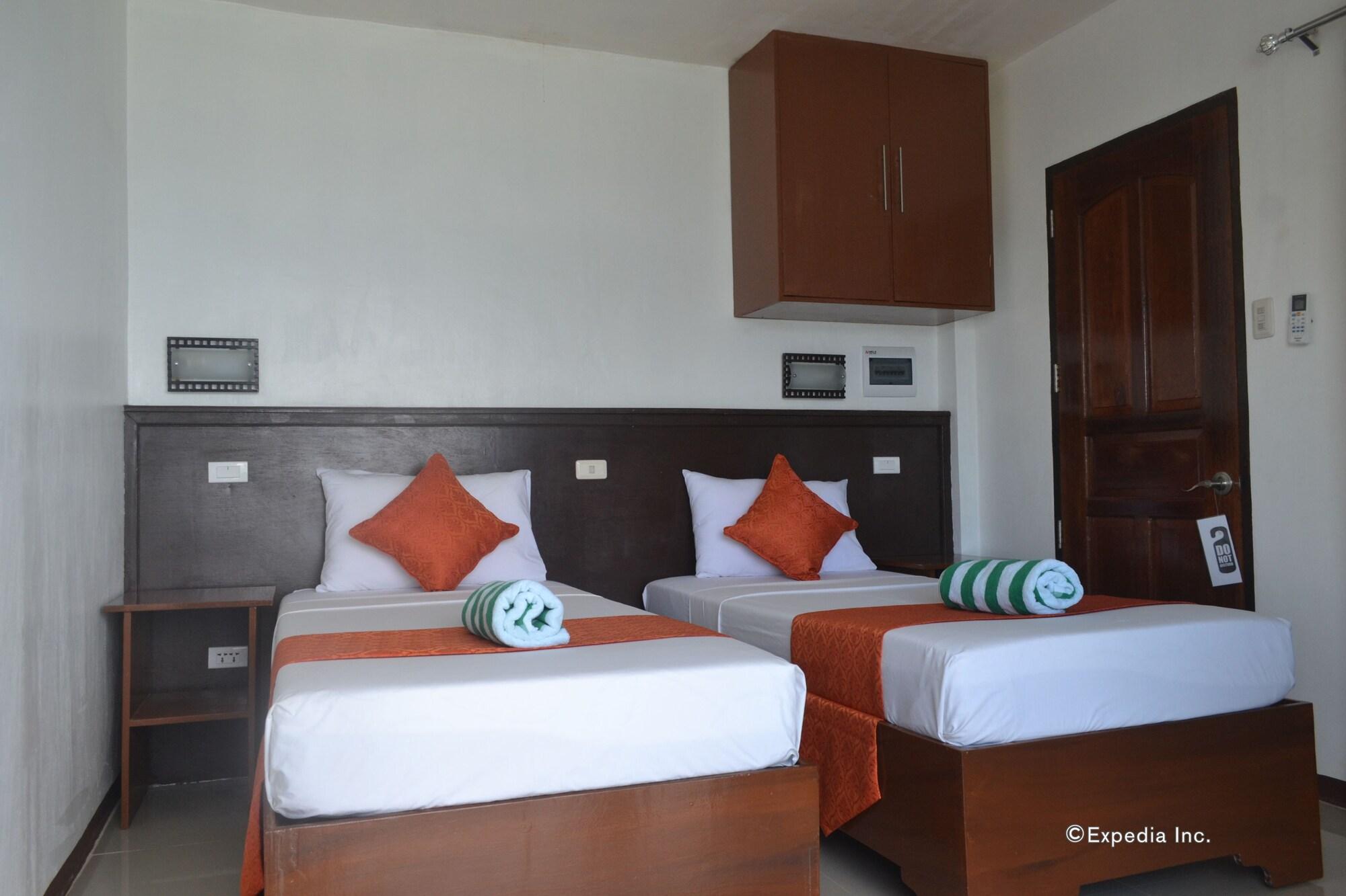 Orange Pearl Beach 2* El Nido