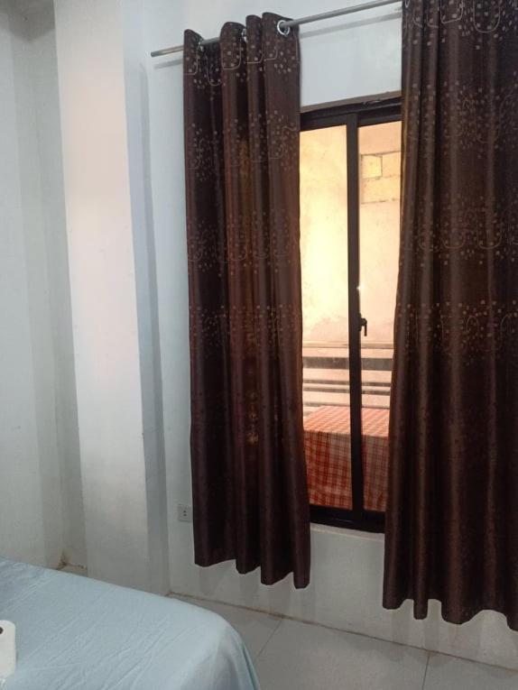 Chelle's Apartelle-inn Bed & Breakfast