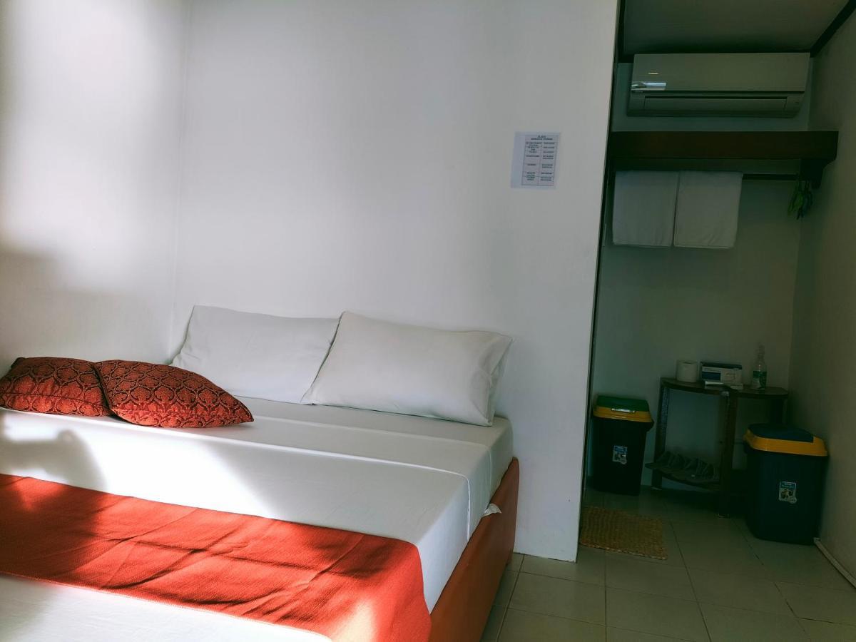 Orange Pearl Beach Resort El Nido