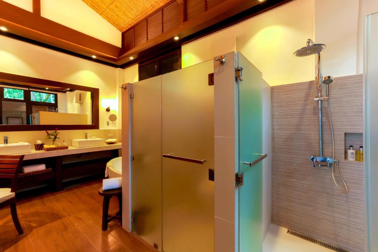 Resort Lihim