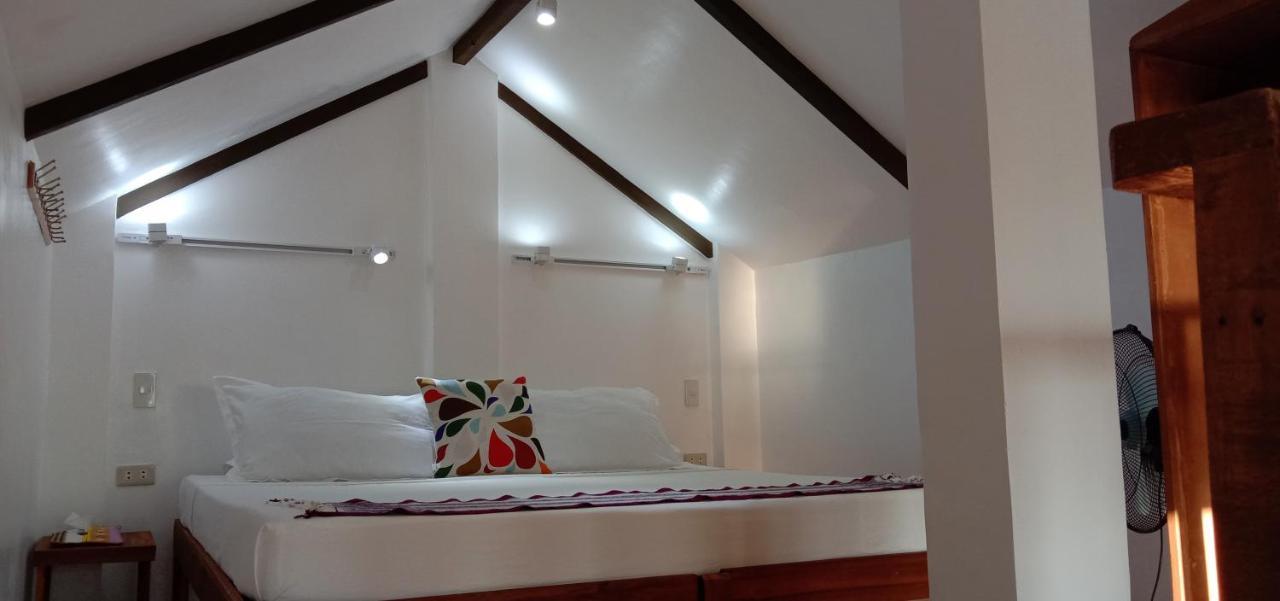 Resort Corong 2*