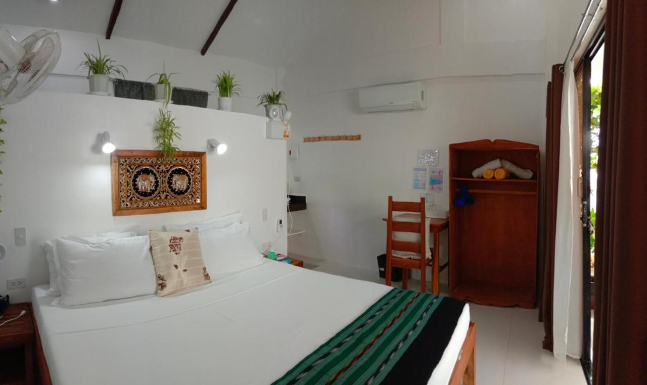 Corong Resort 2*