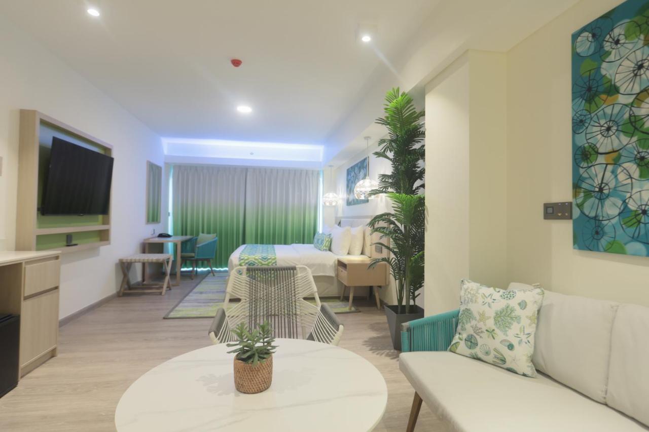 Lime Hotel *