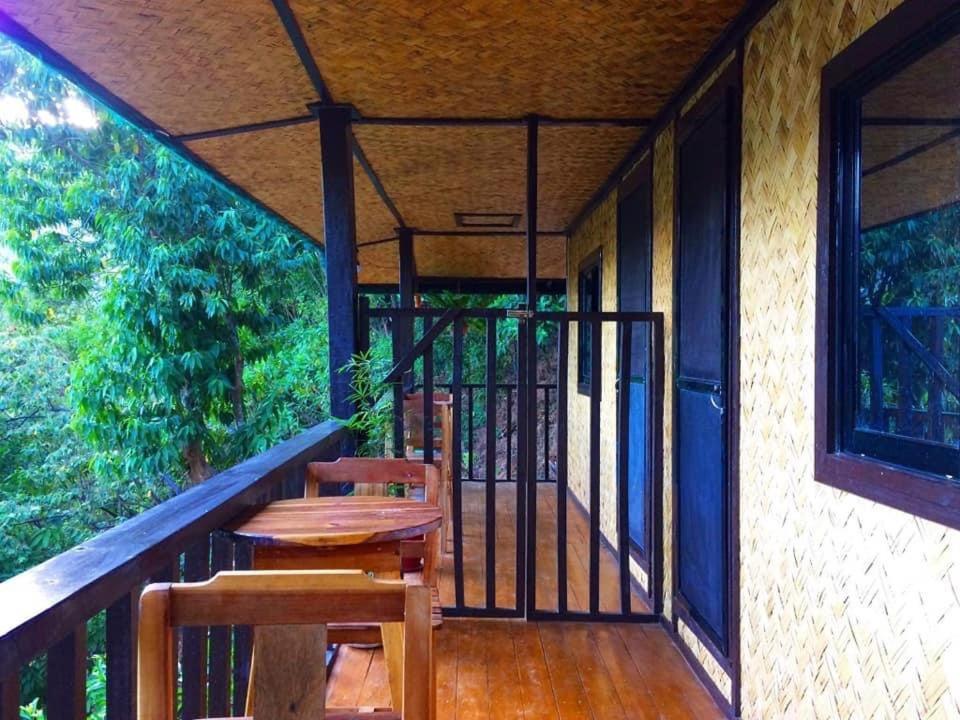 Balecabugaocottagesrental Bed & Breakfast El Nido