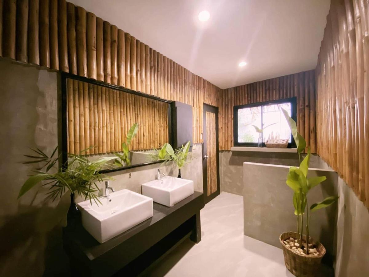 Resort Lio Villas