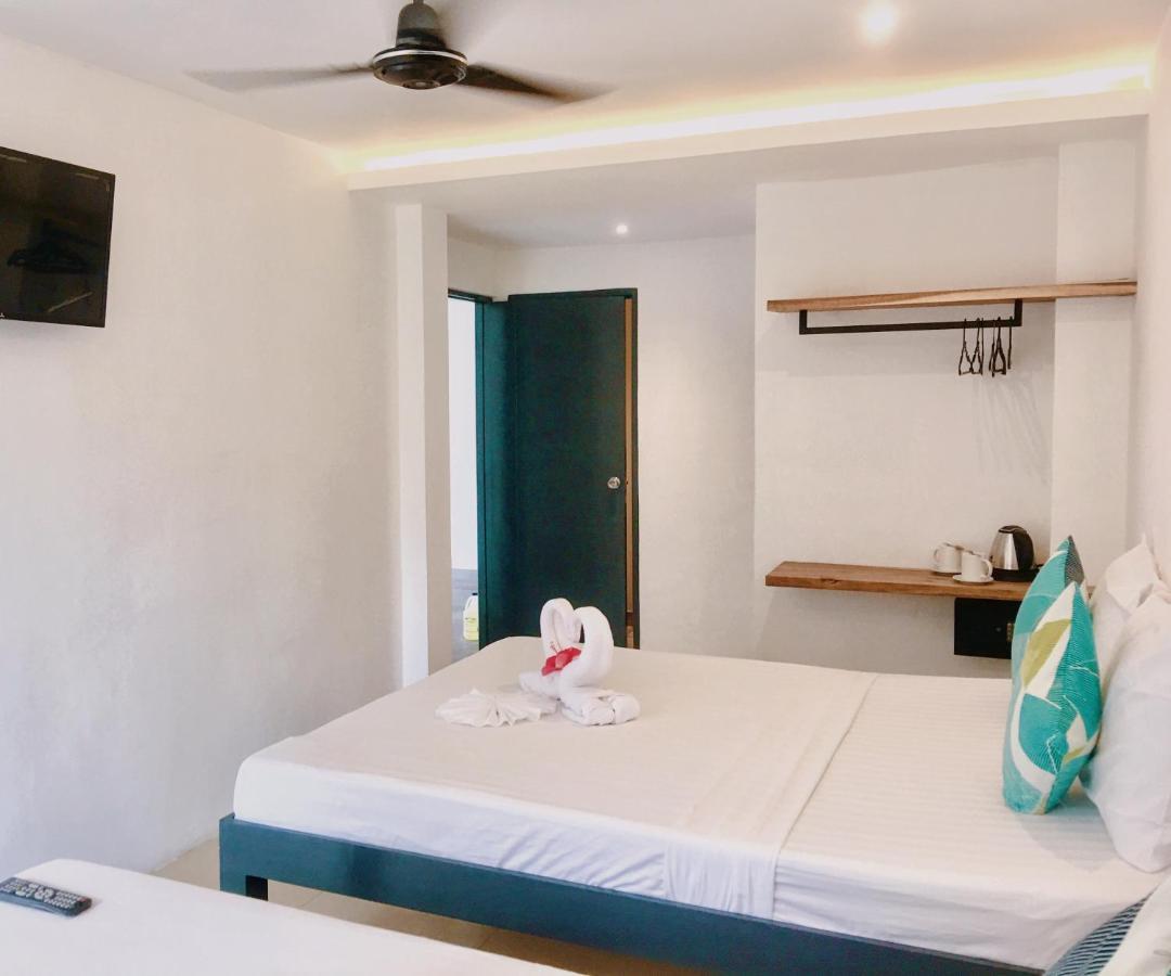 Palmera Hotel *
