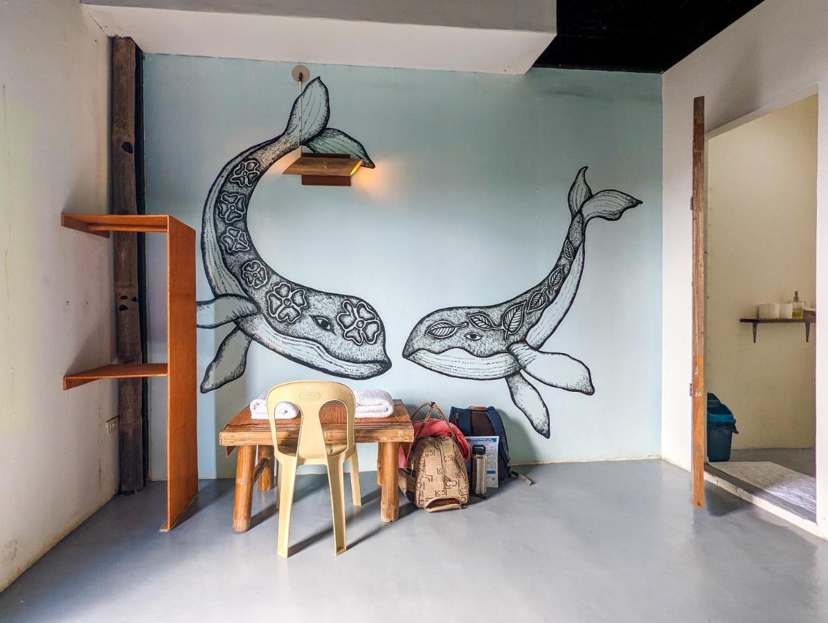 Lexias And Workspace - Hostel El Nido