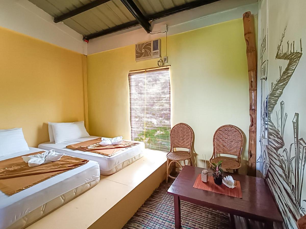 Lexias And Workspace - Hostel El Nido