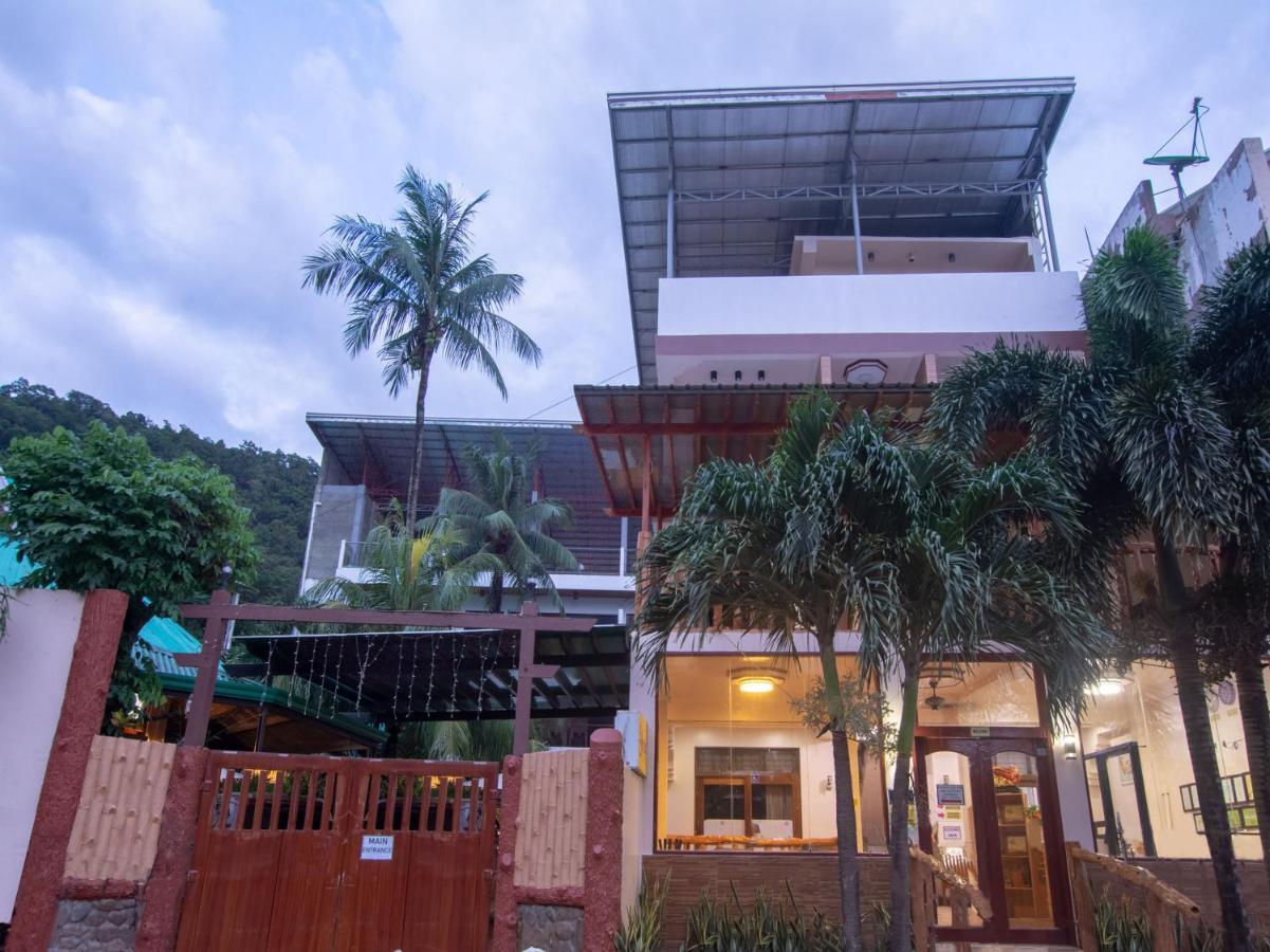 Hotel Jurias Garden 2*