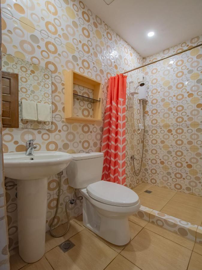 Hotel Jurias Garden 2*