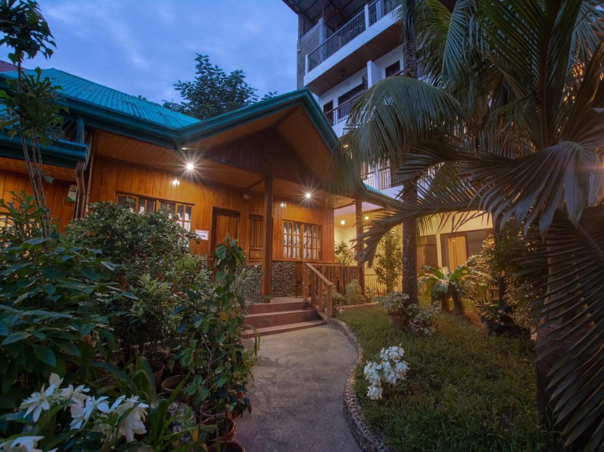Hotel Jurias Garden El Nido