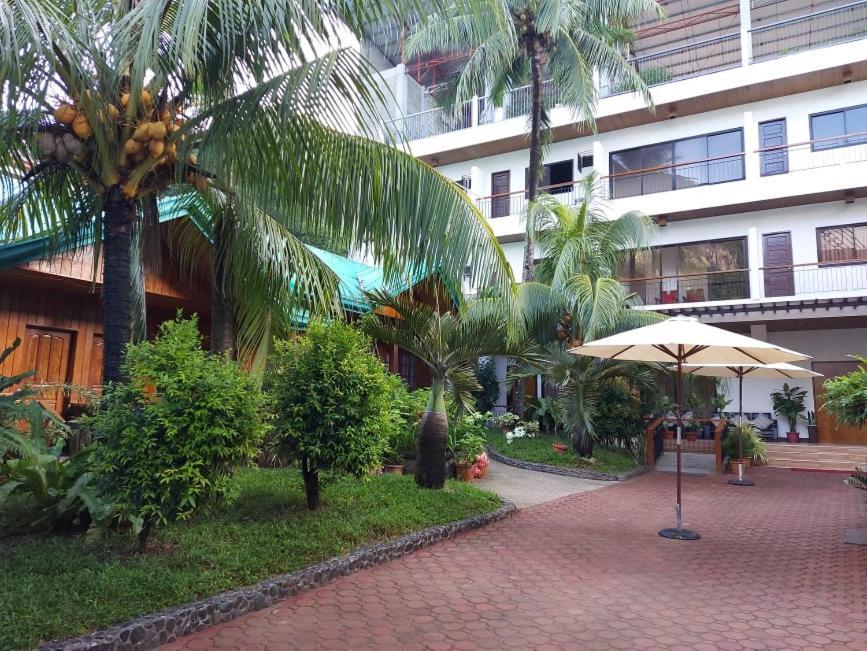 Jurias Garden 2*