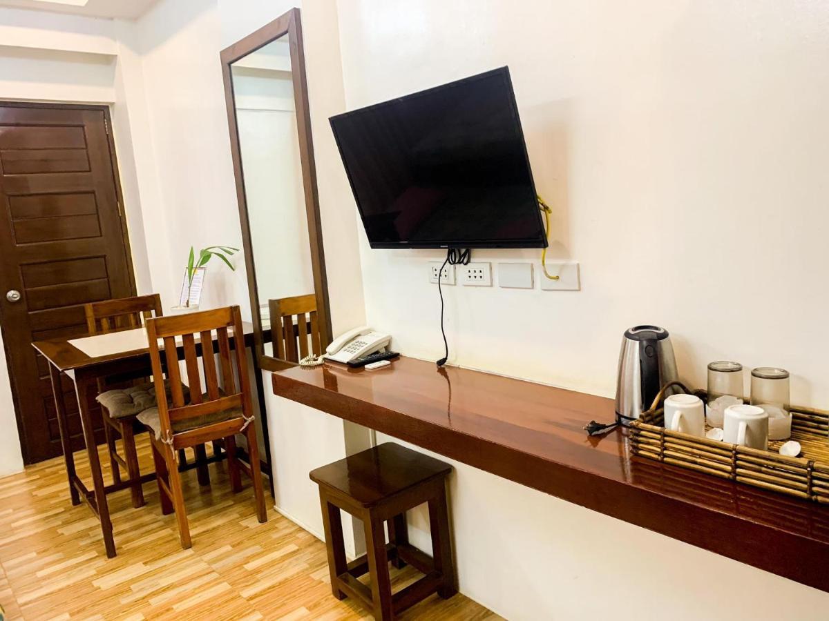 Jurias Garden Hotel