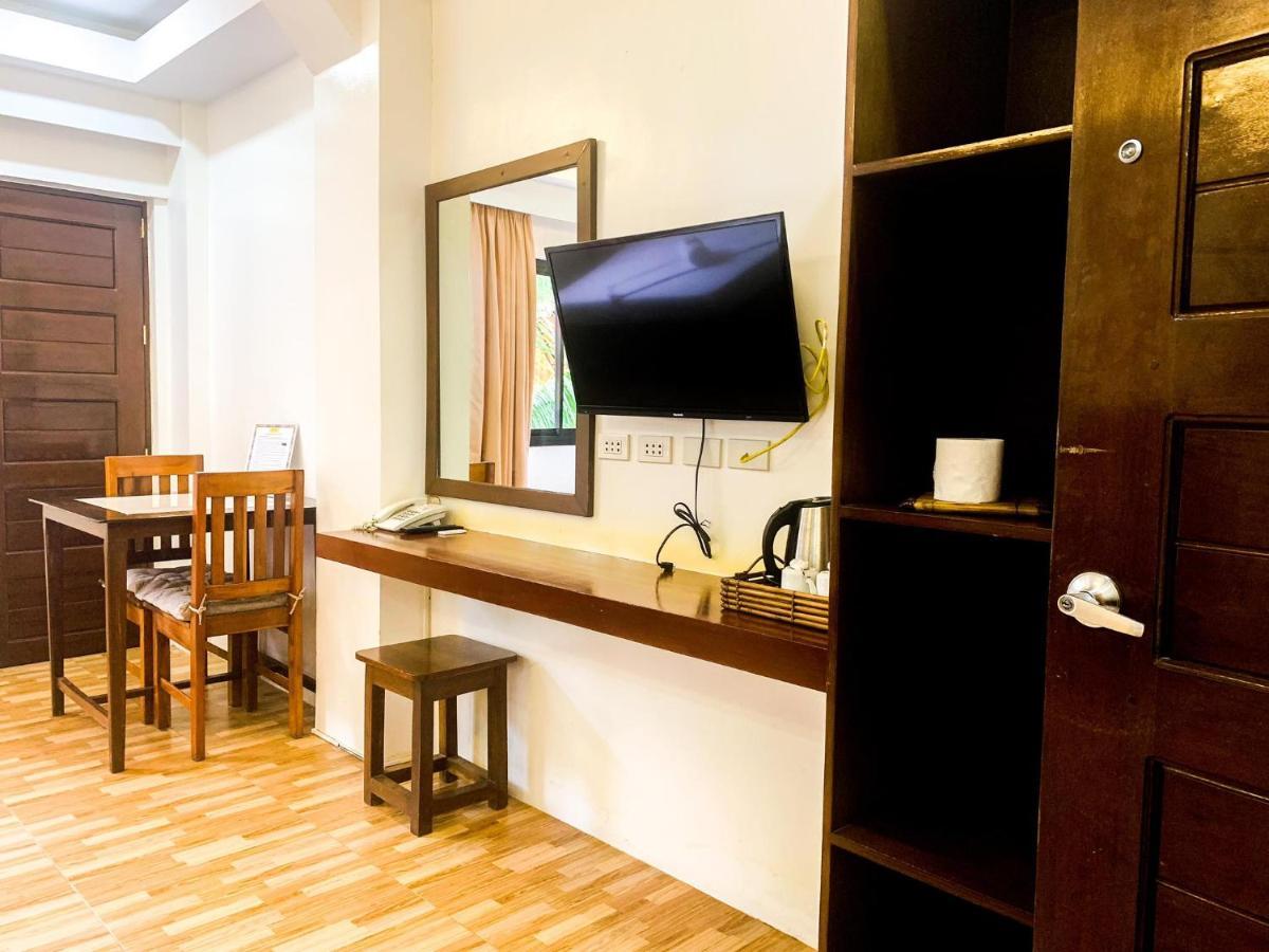Hotel Jurias Garden El Nido