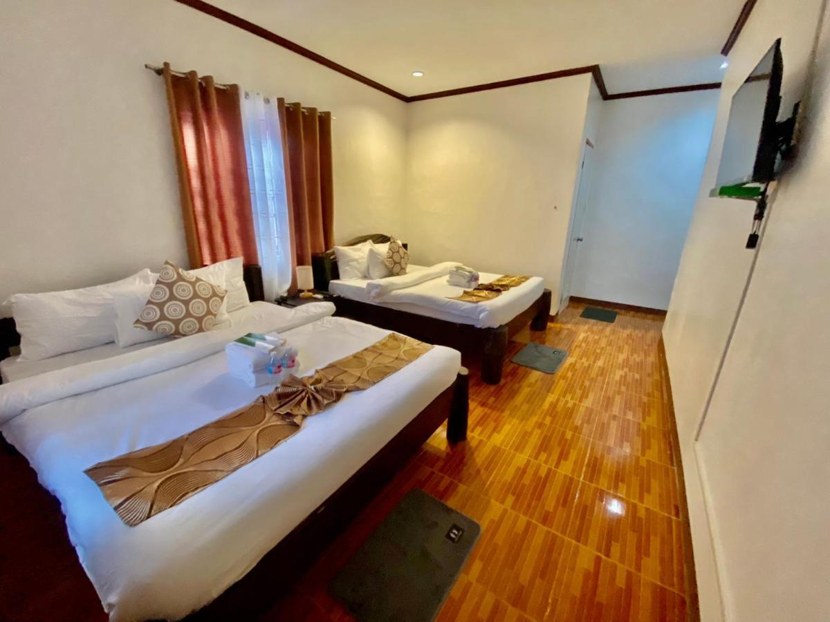 Sophias bahay-panuluyan 2*