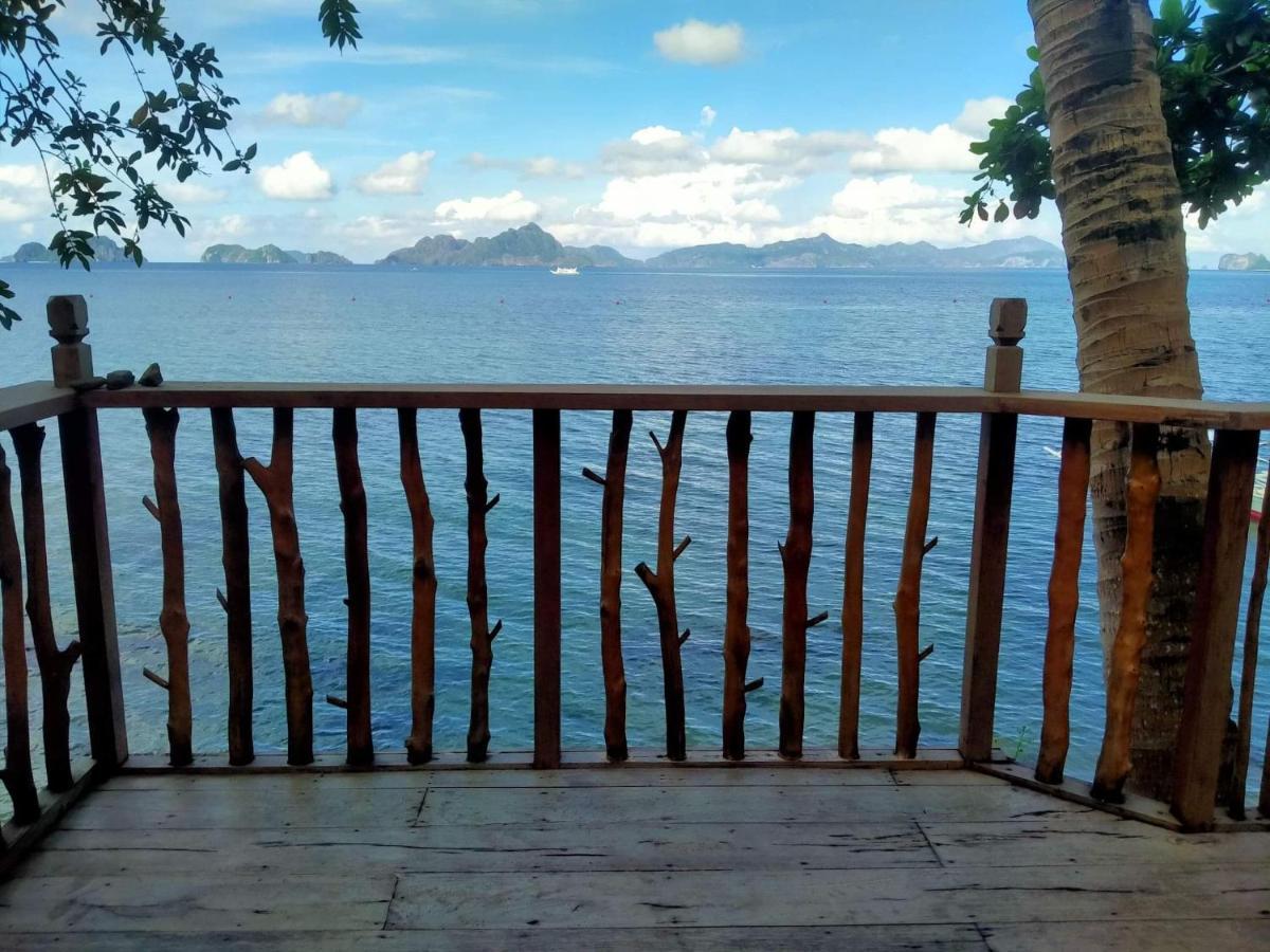 Hut Sunset Island View Guest house