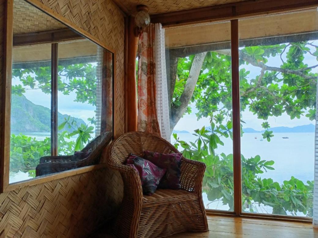 Hut Sunset Island View Guest house