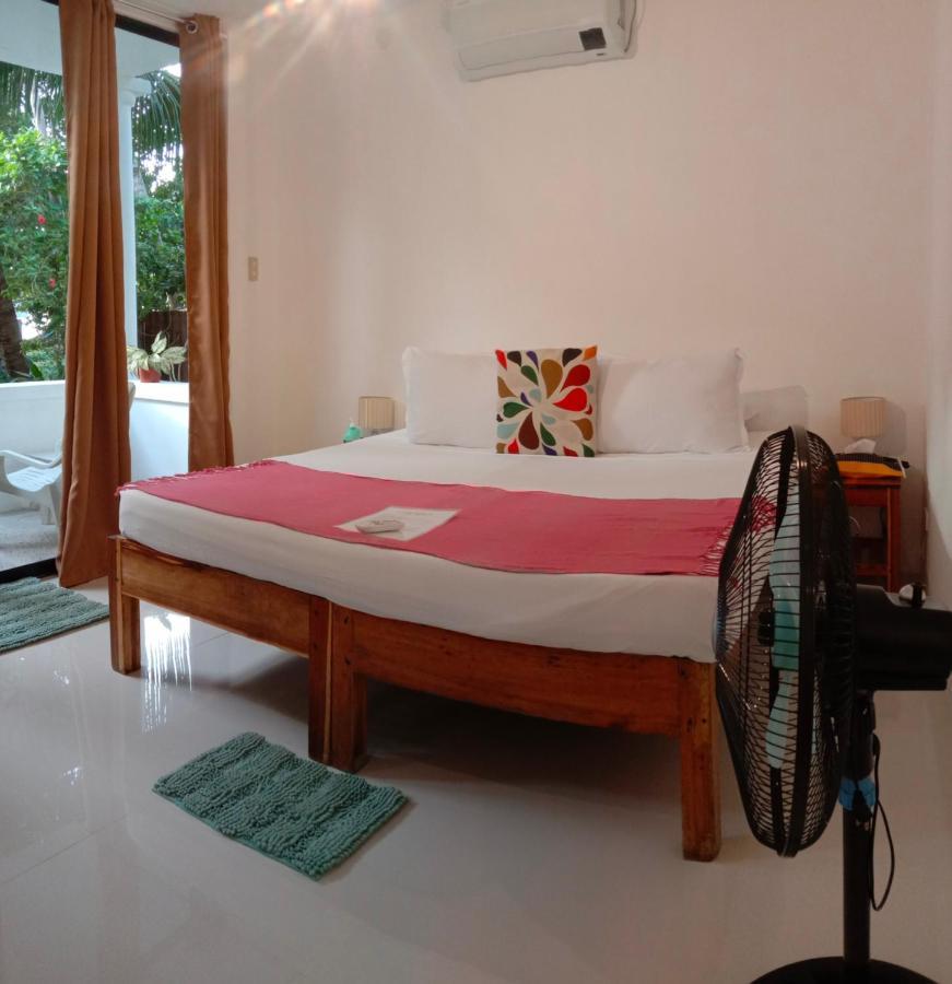 Corong Resort 2*
