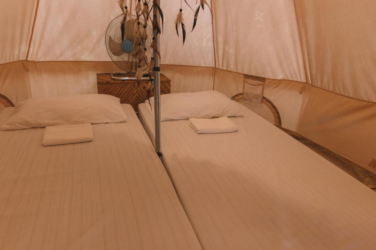 Mad Monkey Nacpan (adults Only) Hostel *