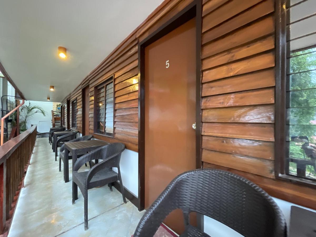 Hotel Julz By Cocotel El Nido