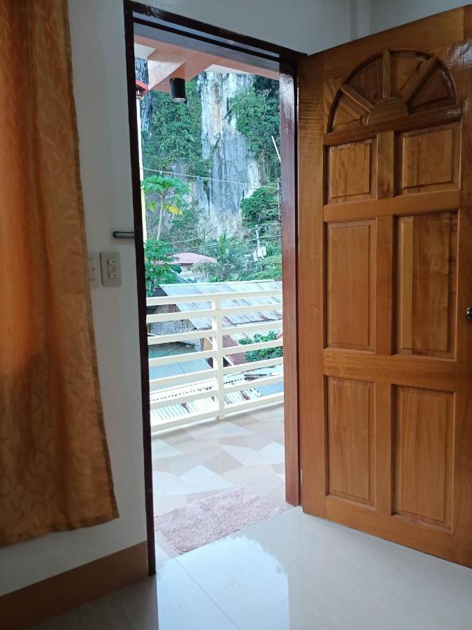 Inn Krizma El Nido