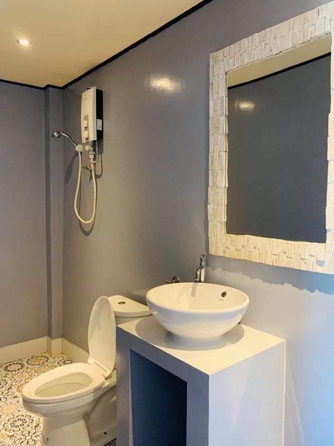 Keira Backpackers 3* El Nido