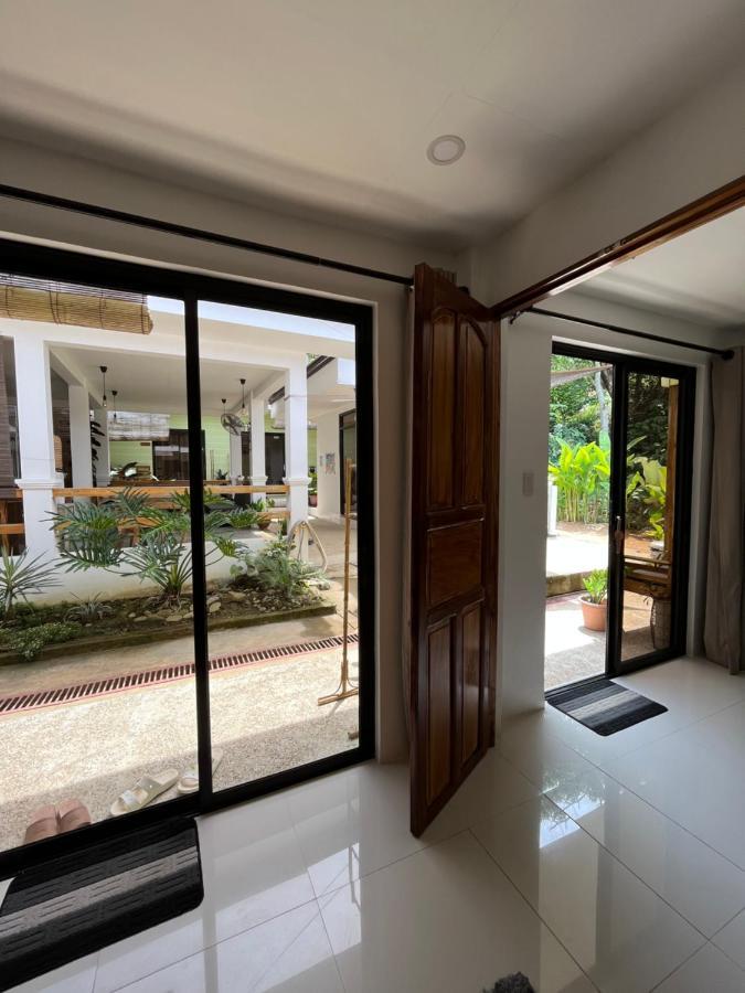 Hutch House Hotel El Nido