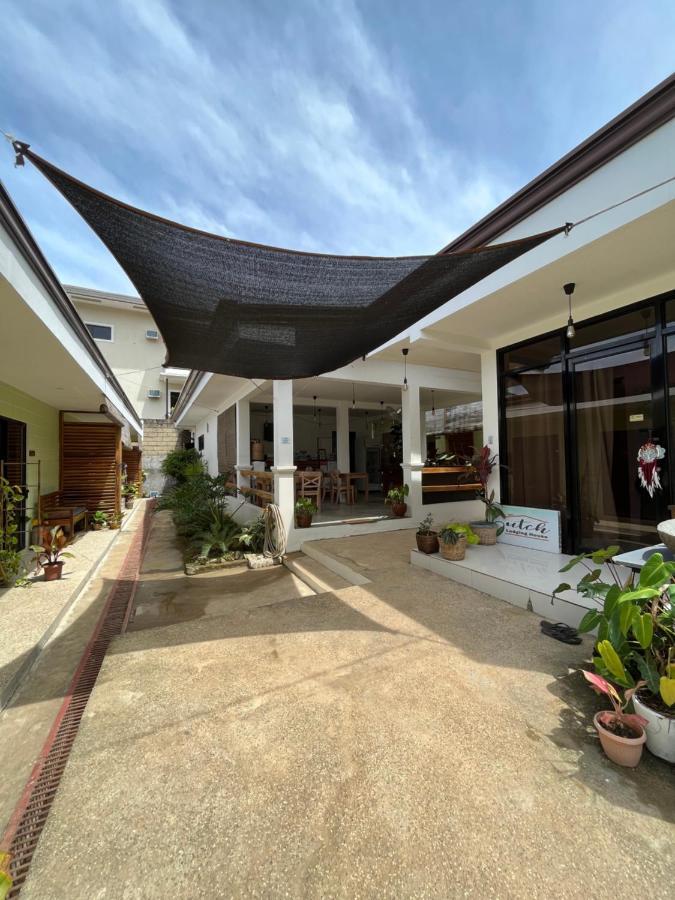 Hutch House Hotel El Nido