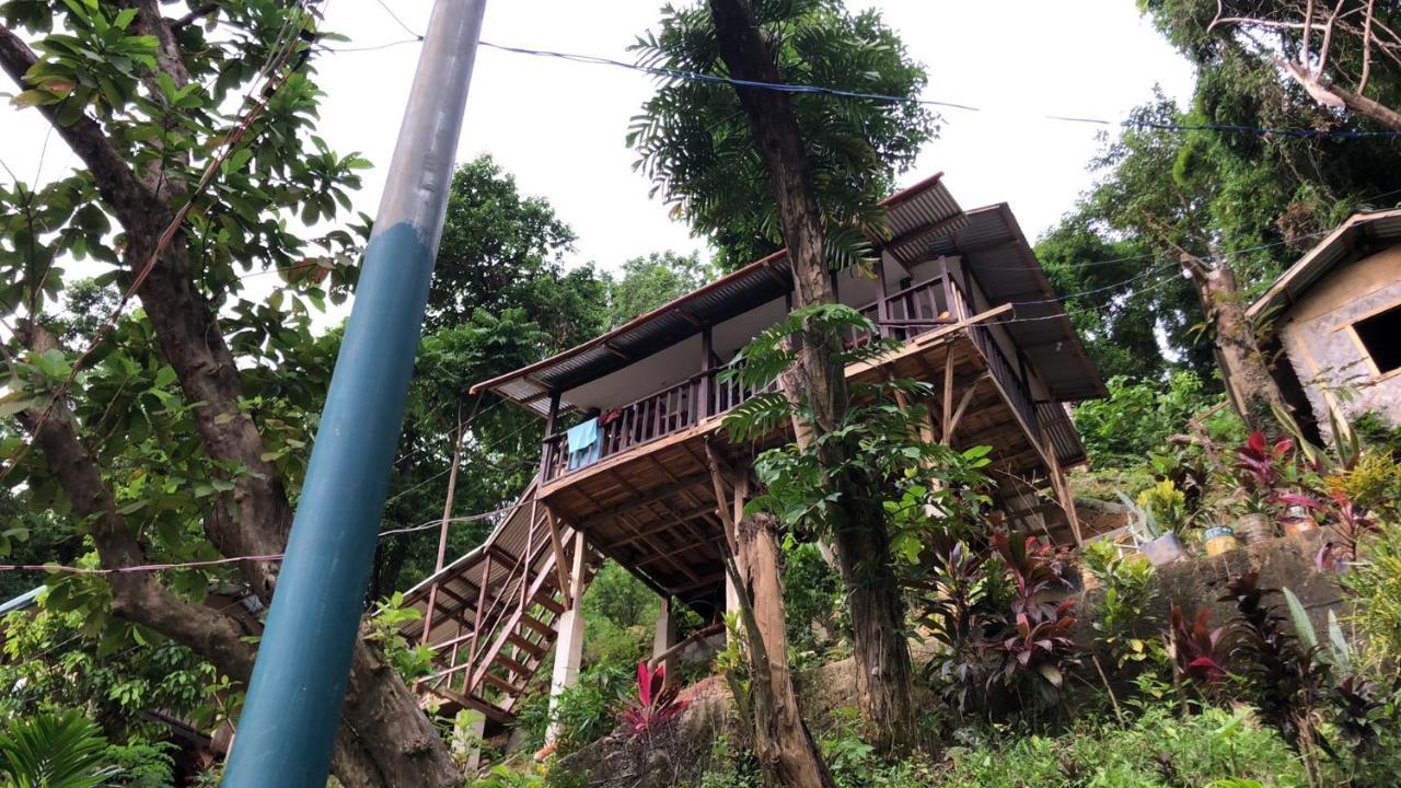 Balecabugaocottagesrental * El Nido
