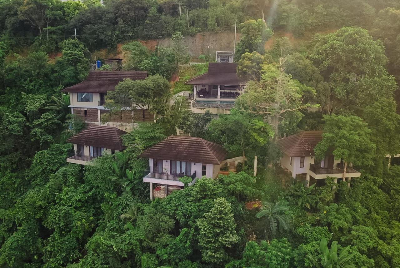 Perch El Nido's Seaview Overlooking Marimegmeg Villa