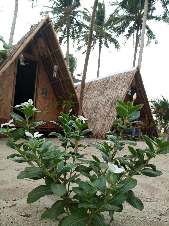 Akoya Sunset Camp Campsite El Nido