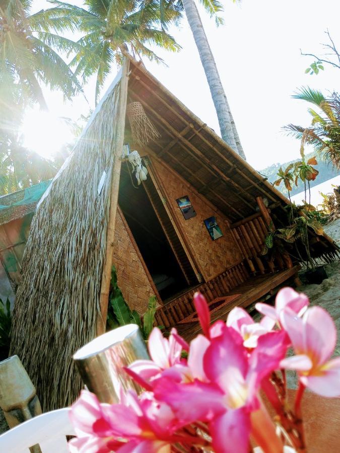 Akoya Sunset Camp El Nido