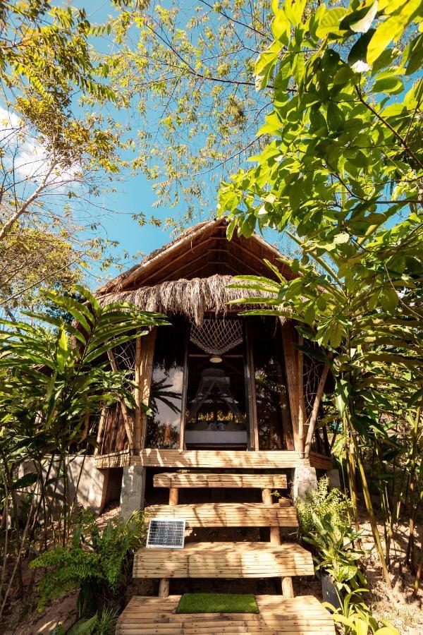Farm stay Inigtan Lio Bamboo El Nido