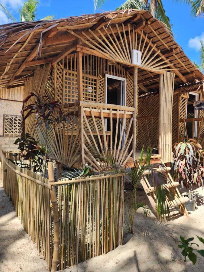 Bice Camp Bucana Campsite El Nido