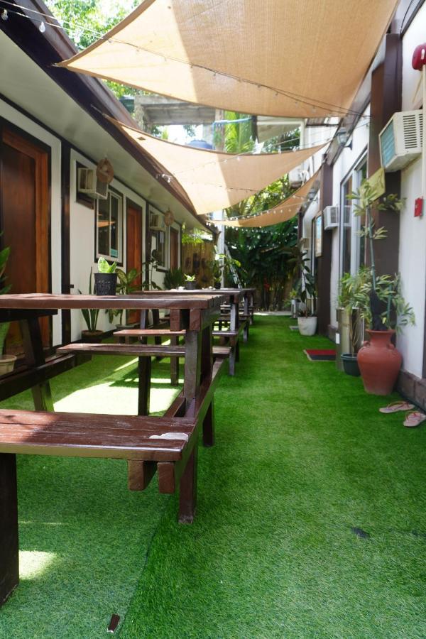 Keira Backpackers El Nido