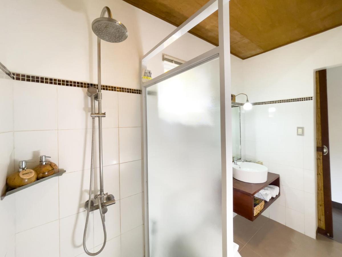 Cadlao And Restaurant Resort