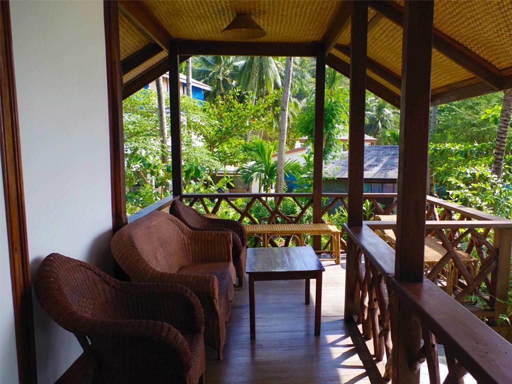 Coral Bay 3* El Nido
